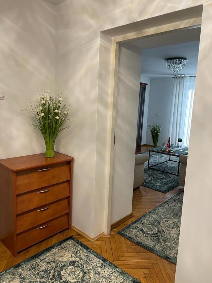 Green Apartment Koło Exterior foto